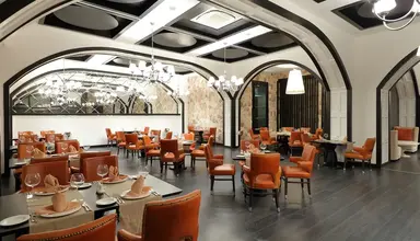 Juju Premier Palace