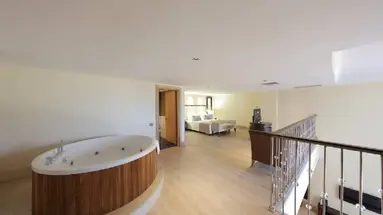 Juju Premier Palace 