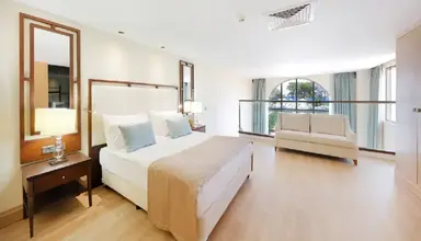 Juju Premier Palace