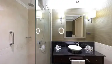 Juju Premier Palace