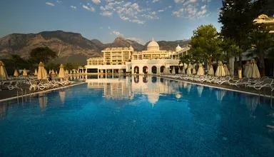 Juju Premier Palace