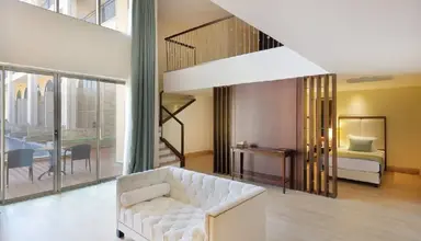 Juju Premier Palace