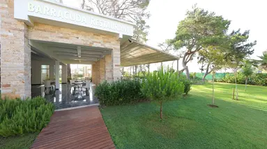 Juju Premier Palace 