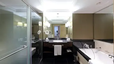 Juju Premier Palace 