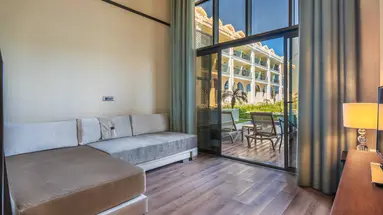 Juju Premier Palace 