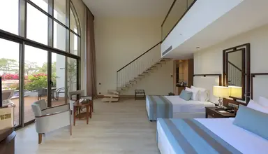 Juju Premier Palace