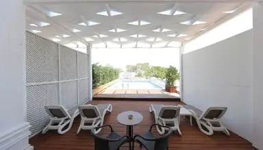 Juju Premier Palace
