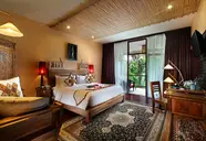 Jungle Retreat by Kupu Kupu