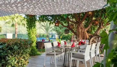 Justiniano De Luxe Resort