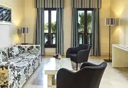 Juweira Boutique