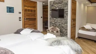 K2 Hotel