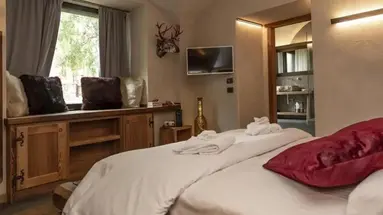 K2 Hotel