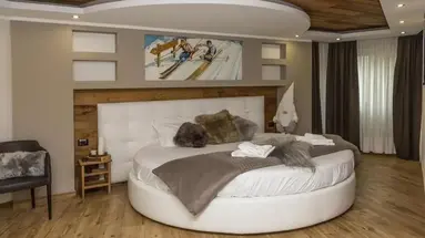 K2 Hotel