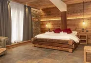 K2 Hotel