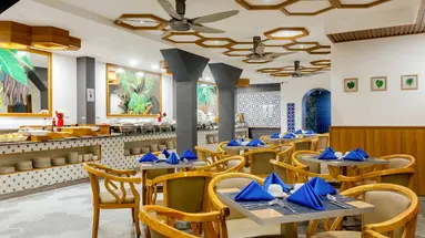 Kaani Palm Beach