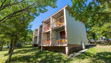 Kacjak Pavilions
