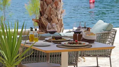 Kalamota Beach House