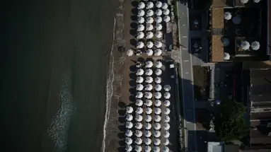 Kalia Beach Side