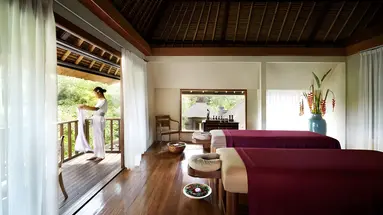 Kamandalu Resort