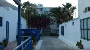 Kamari Blu Boutique