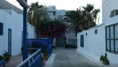 Kamari Blu Boutique