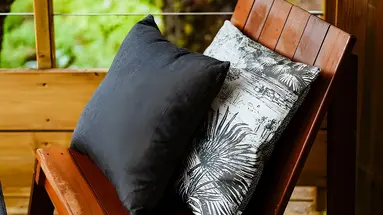 Kanopea Forest Lodge