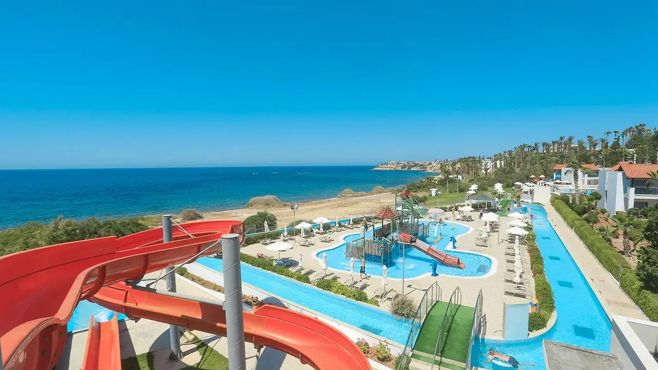 Kapetanios Aqua Resort