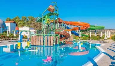 Kapetanios Aqua Resort