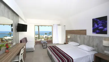 Kapetanios Aqua Resort