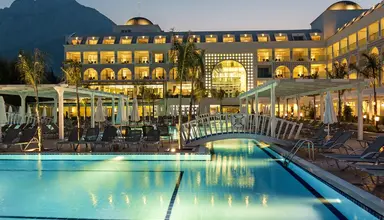 Karmir Resort