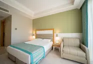 Karmir Resort