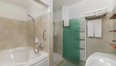 Karos SPA
