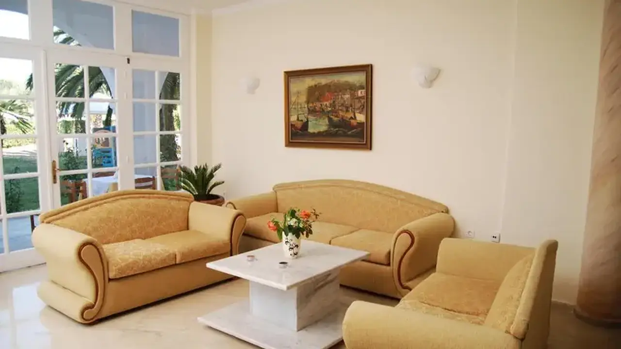 Karras Grande Resort