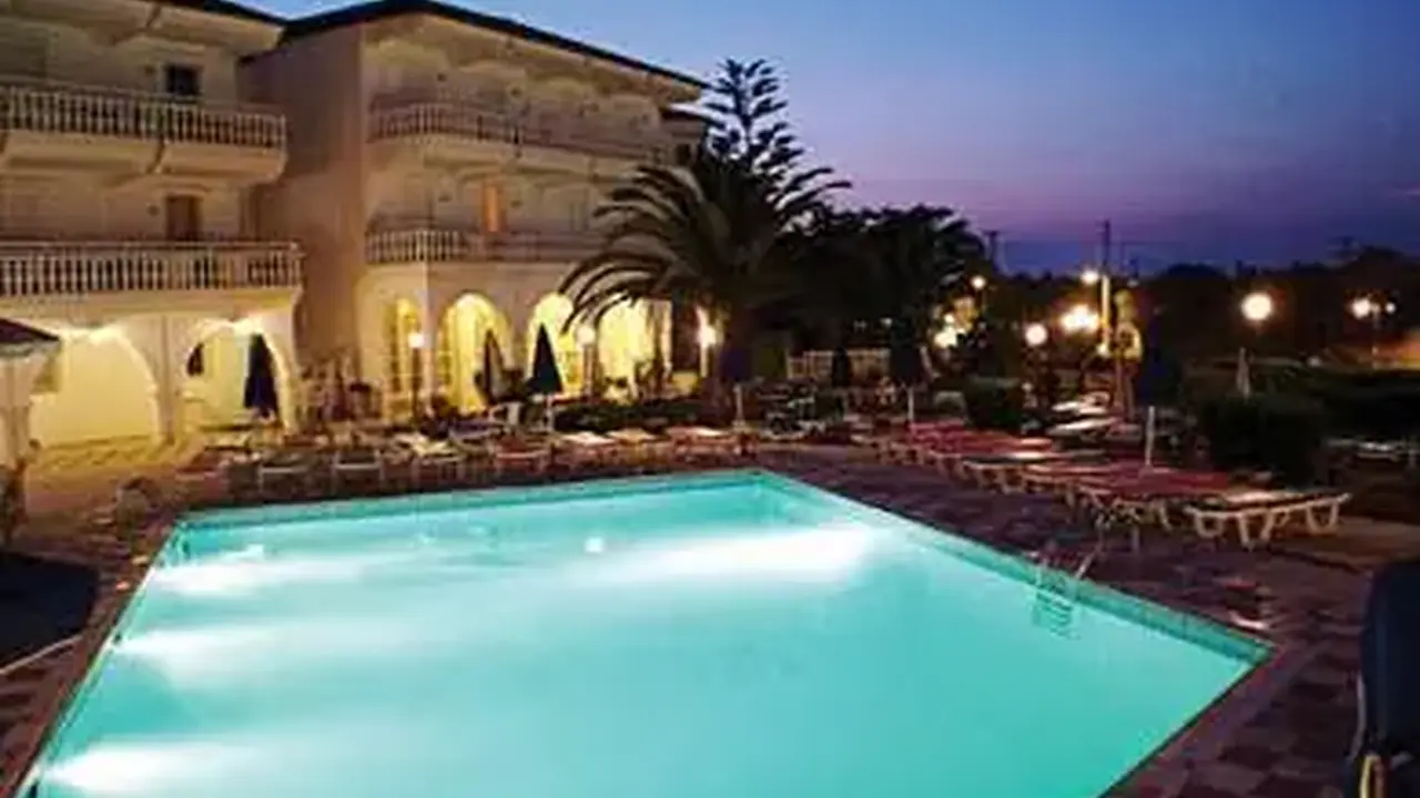 Karras Grande Resort