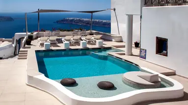 Kasimatis by La Perla