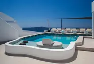 Kasimatis by La Perla