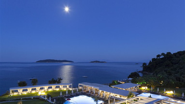 Kassandra Bay