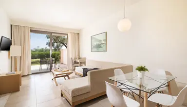 Kassandra Palace