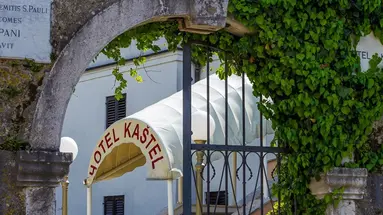 Kastel