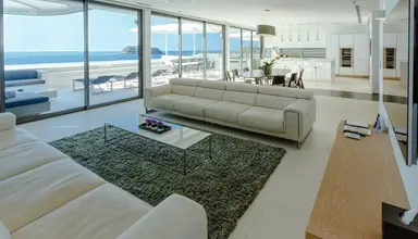Kata Rocks Resort & Residences