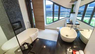 Kata Rocks Resort & Residences