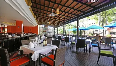 Kata Sea Breeze Resort