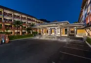 Kata Sea Breeze Resort