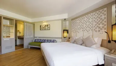Katathani Phuket Beach Resort