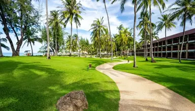Katathani Phuket Beach Resort