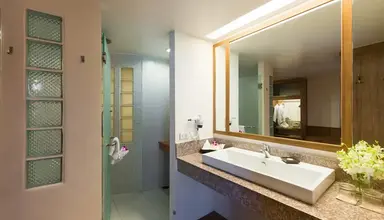 Katathani Phuket Beach Resort