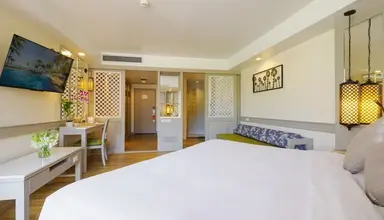 Katathani Phuket Beach Resort
