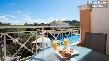 Kavos Plaza
