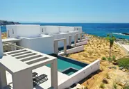 Kavos & Suites