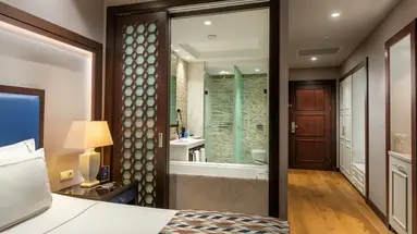 Kaya Palazzo Golf